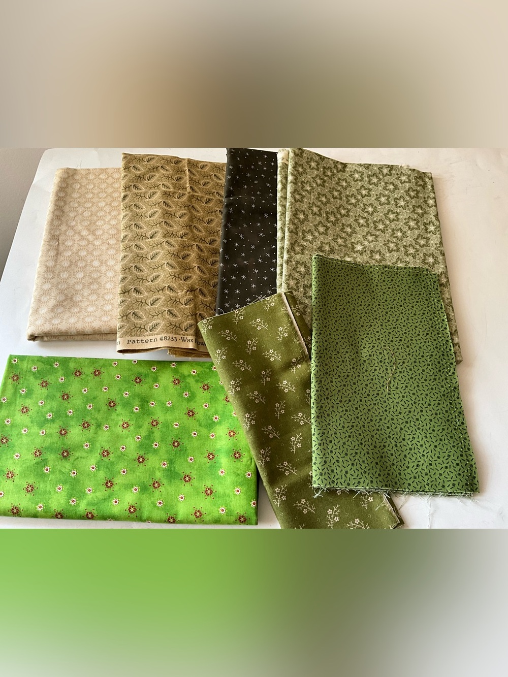 Quilting Sewing Crafts Fabric Lot Greens Tan Paisley Cotton
